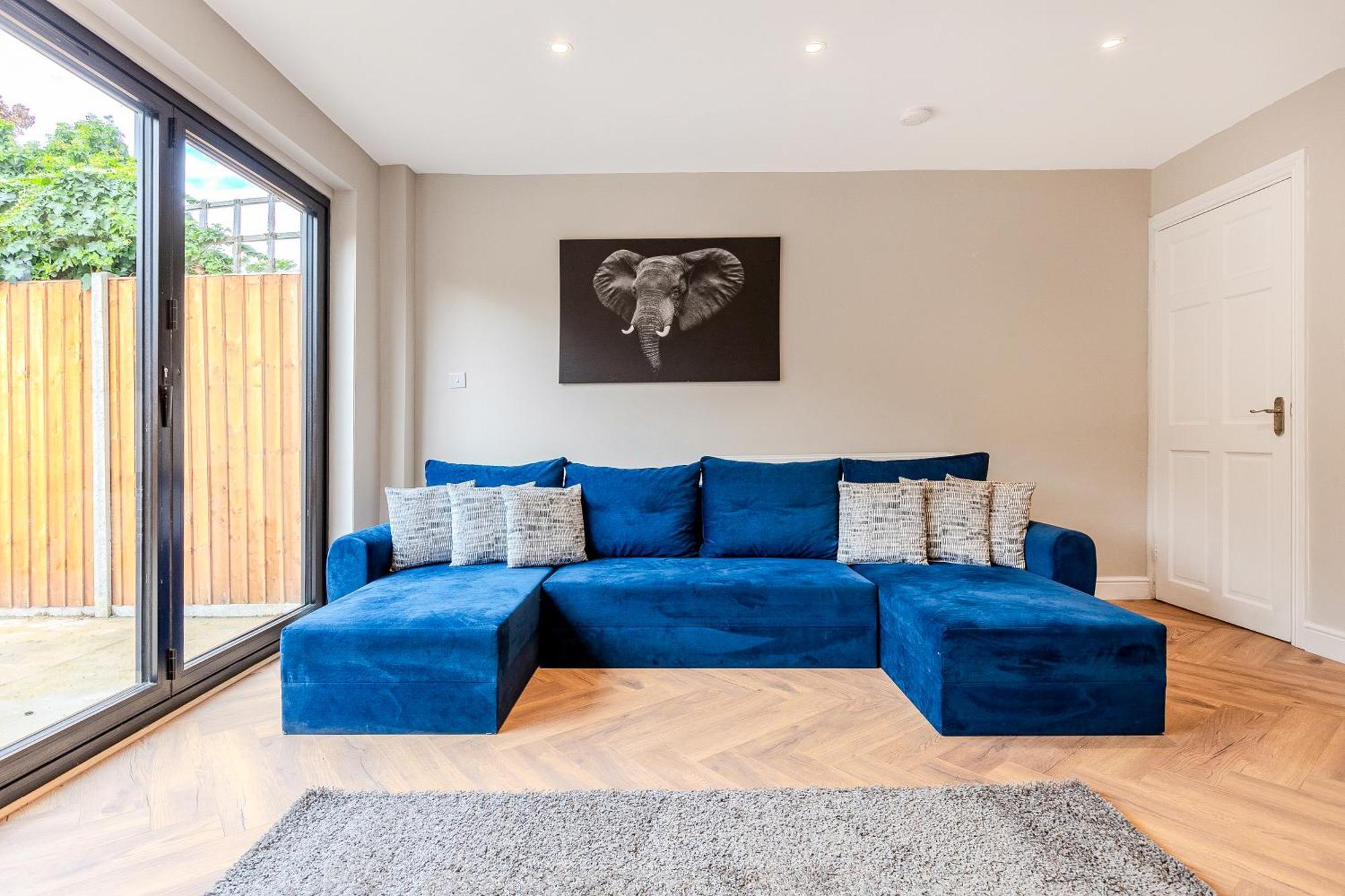 Holiday home Battersea Spacious Perfect For Family And Groups With Free Parking Sleep 8