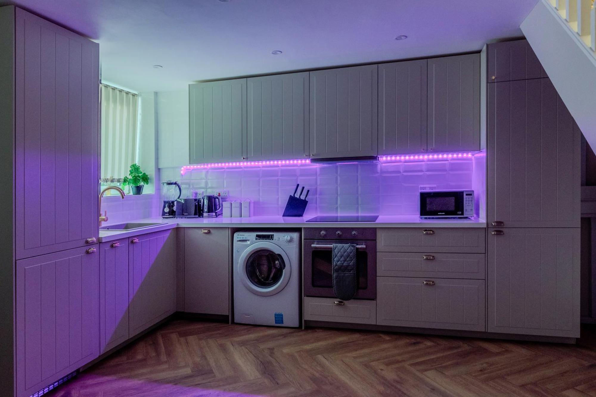 Holiday home Battersea Spacious Perfect For Family And Groups With Free Parking Sleep 8